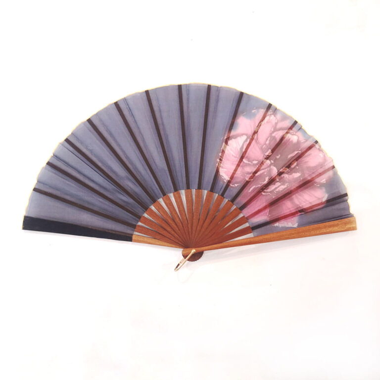Wedding fan matching the bag-2